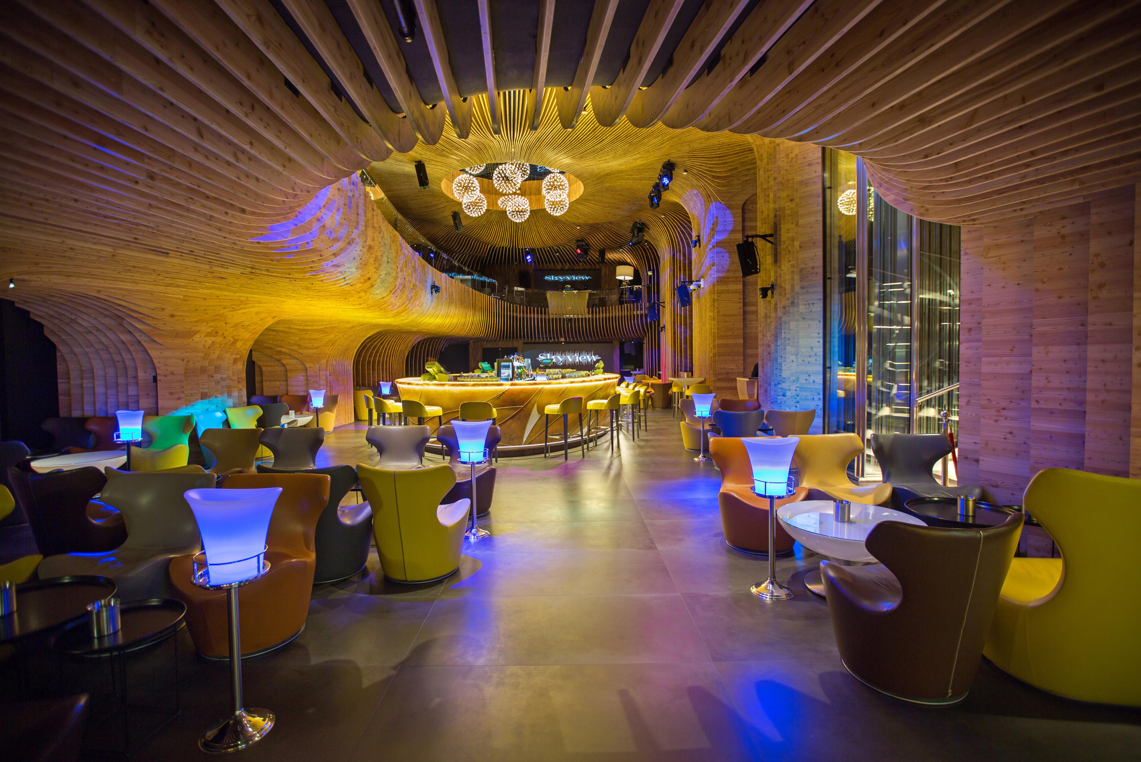 라 시갈 호텔 매니지드 바이 아코르 도하 외부 사진 The interior of the bar